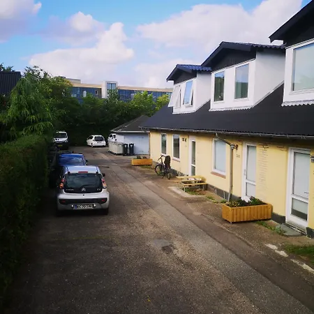 H&m Homes Apartment *